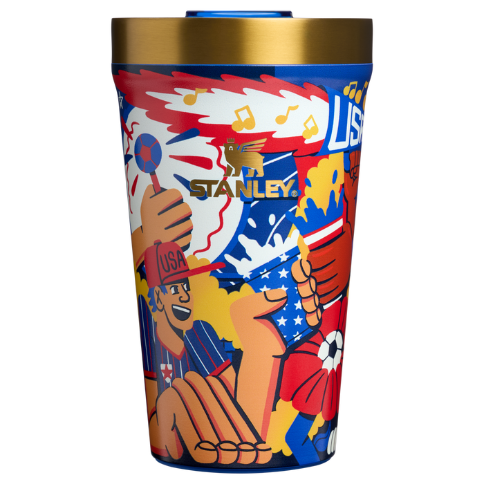 Stanley 1913 Fútbol Artist Collection Tumbler 0.47L in USA | Front View