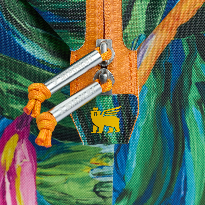 Stanley 1913 Stanley 1913 x FARM Rio All-Day Julienne Mini Cooler 7L in Farm Rio Painted Bananas | Detailliert Anzeigen