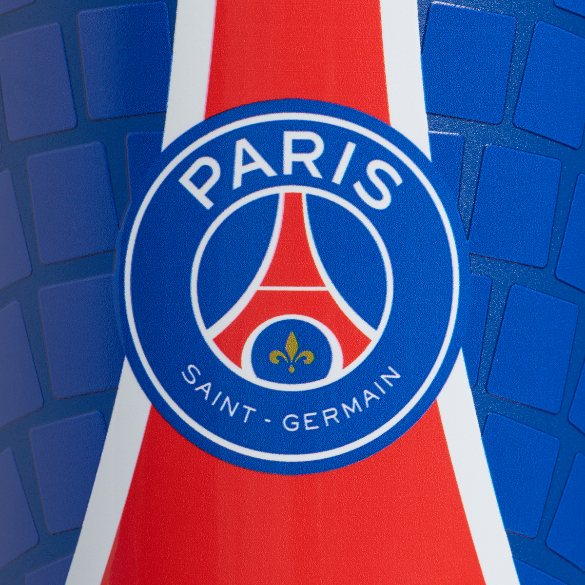 Stanley 1913 Stanley 1913 x Paris Saint-Germain IceFlow™ Flip Straw 2.0 Tumbler 0.89L in PSG Nouveau | View 4