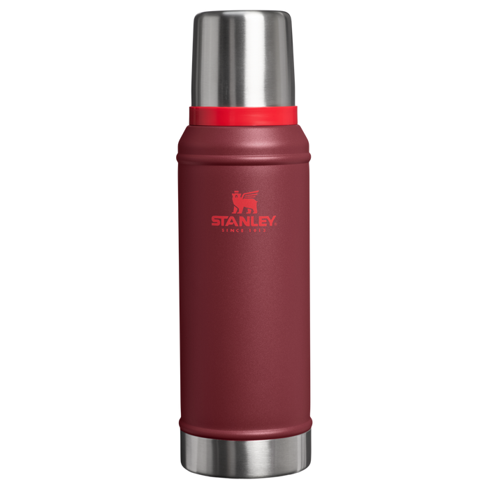 Stanley 1913 Classic Legendary Bottle 0.94L in Cranberry | Front View