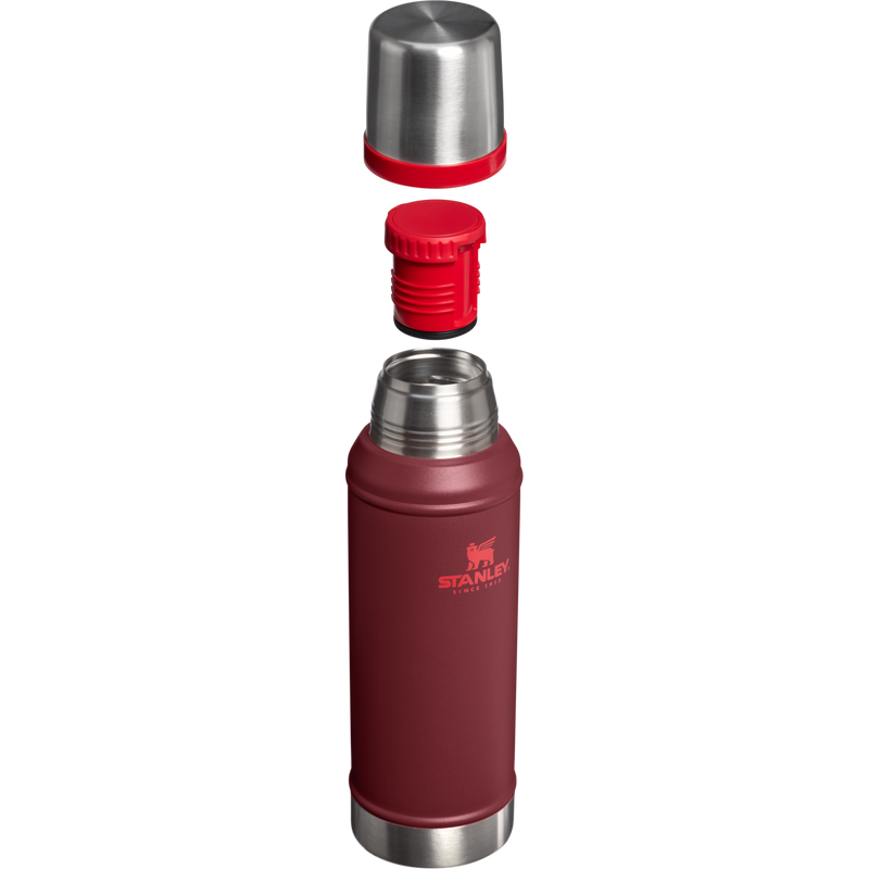 Stanley 1913 Classic Legendary Bottle 0.94L in Cranberry | Cross Section View