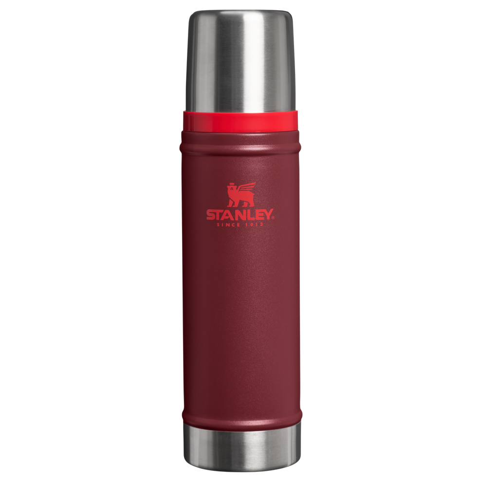 Stanley 1913 Classic Legendary Bottle 0.59L in Cranberry | Front View