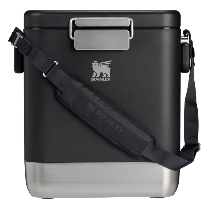 Stanley 1913 Lifted Spirits™ Steel Cooler 24.6L in Black | Vorderseite Anzeigen
