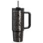 Próbka koloru dla Stanley 1913 Quencher® H2.0 FlowState™ Tumbler 0.89L w Deadly Damask | Przód Zobacz