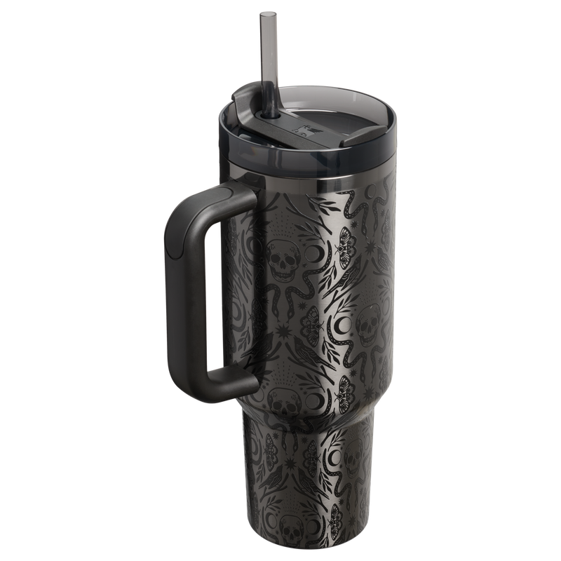 Stanley 1913 Quencher® H2.0 FlowState™ Tumbler 1.18L in Deadly Damask | Zurück Anzeigen