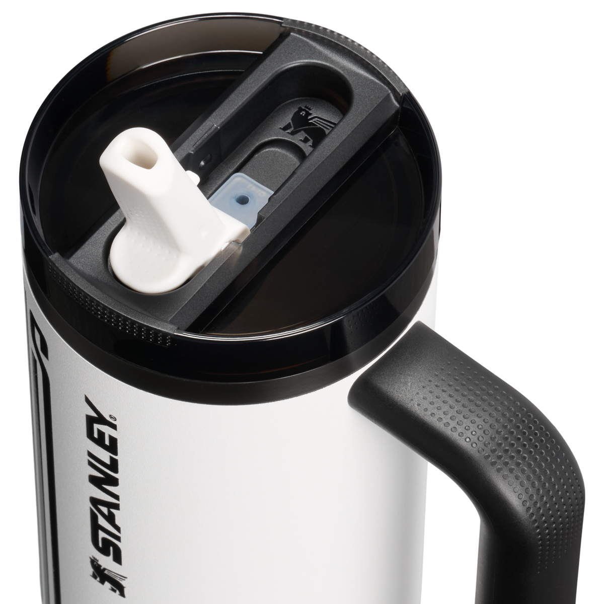 Stanley 1913 Stanley 1913 x Juventus Quencher® ProTour Tumbler 0.89L in Coded | Lid Detailed View
