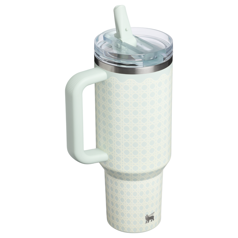 Stanley 1913 Quencher® ProTour Flip Straw Tumbler 1.18L in Mist Rattan | Zurück Anzeigen
