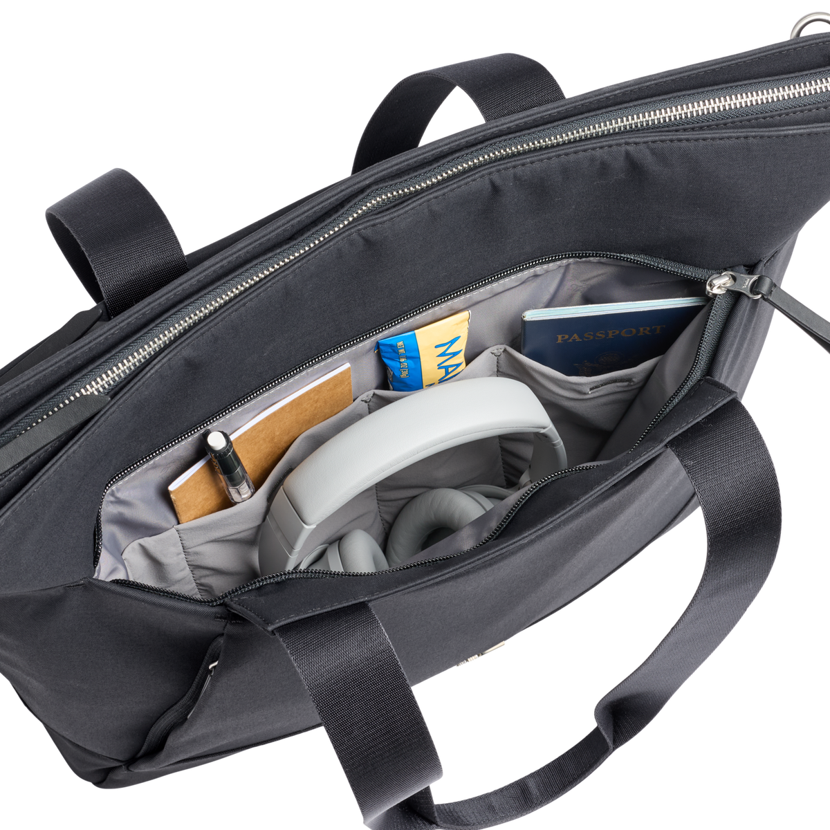 Stanley 1913 Standby Tote 20.6L in Black | Vorderseite Tasche Anzeigen